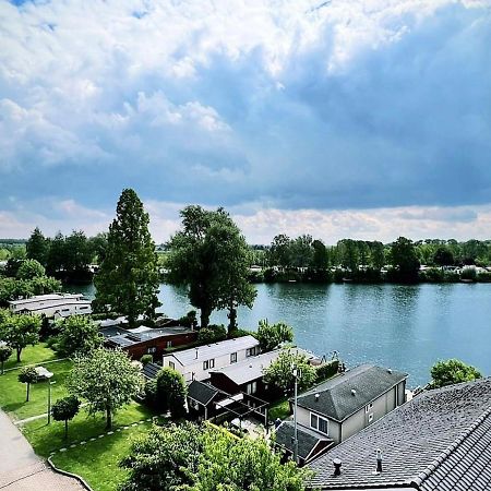 Recreatiepark De Markplas Opheusden Exterior foto